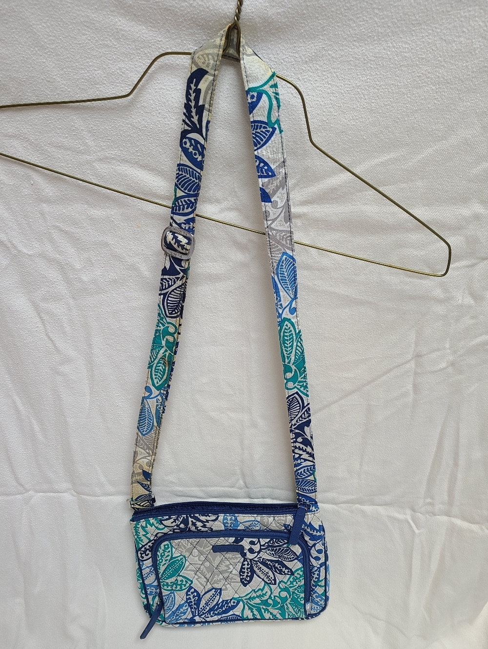 Retired Vera Bradley Little Hipster Crossbody Bag in Santiago Pattern